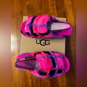 New in box Ugg Fluff Yeah slide plaid punk slippers ladies 7